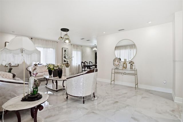 15040 LAKE MAGDALENE BOULEVARD, Tampa, FL 33618
