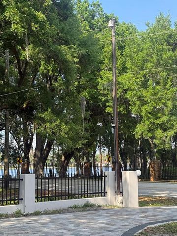 15040 LAKE MAGDALENE BOULEVARD, Tampa, FL 33618