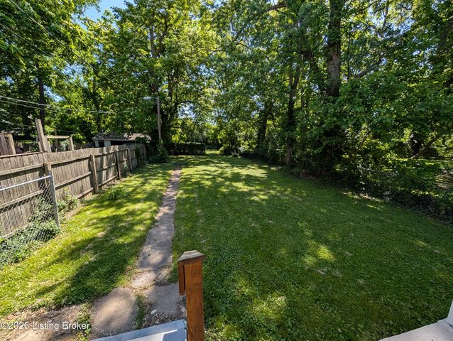 651 Louis Coleman Junior Dr, Louisville, KY 40211