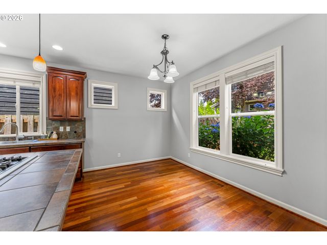 14485 WALNUT GROVE Way, Oregon City, OR 97045