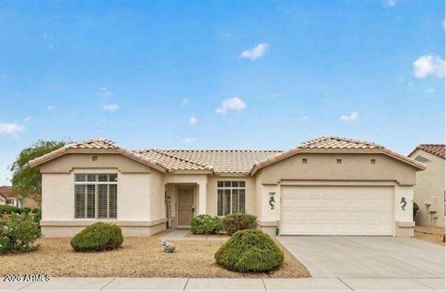 14309 W WAGON WHEEL Drive, Sun City West, AZ 85375