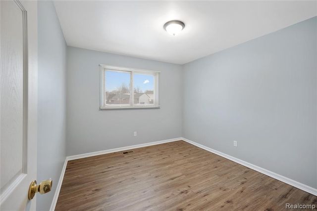 33443 Unicorn Court, Westland, MI 48186