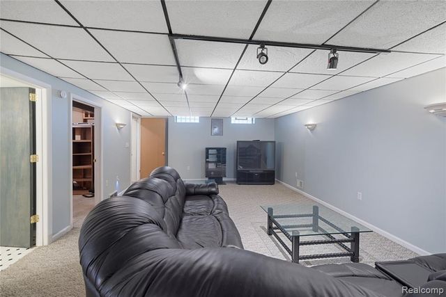 33443 Unicorn Court, Westland, MI 48186