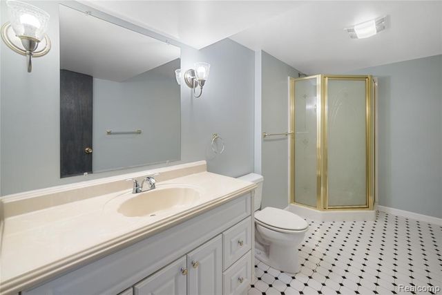 33443 Unicorn Court, Westland, MI 48186