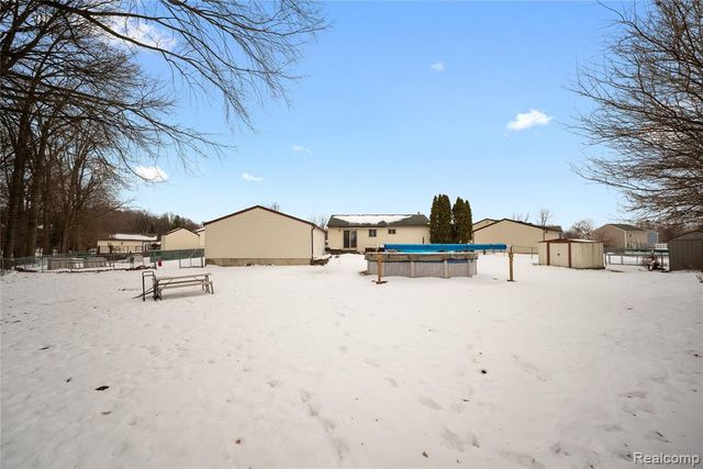 33443 Unicorn Court, Westland, MI 48186