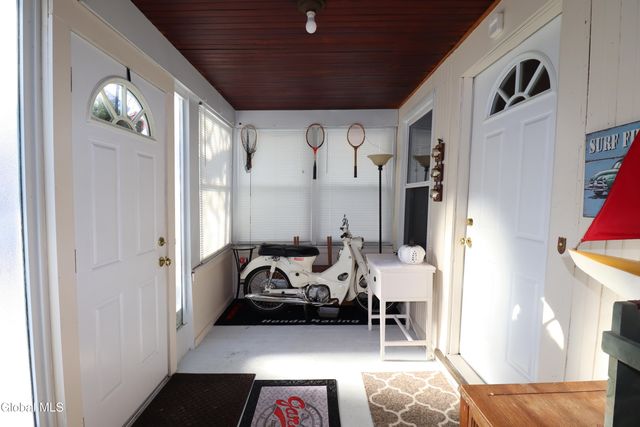 30 Tremont Street, Albany, NY 12205