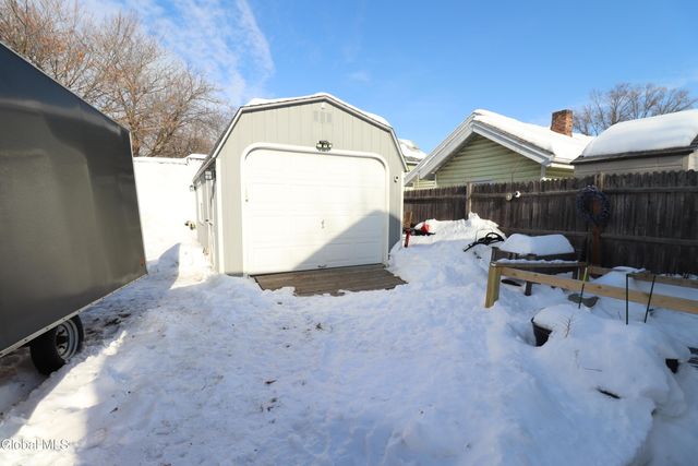 30 Tremont Street, Albany, NY 12205