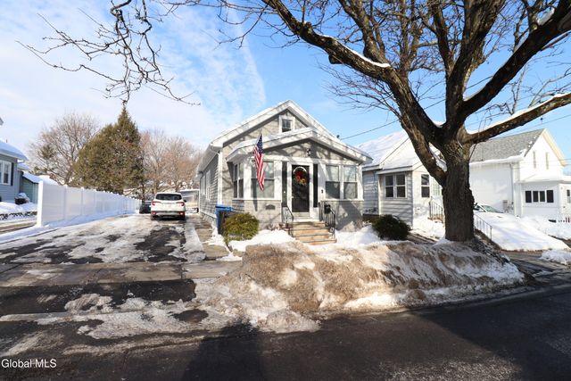 30 Tremont Street, Albany, NY 12205