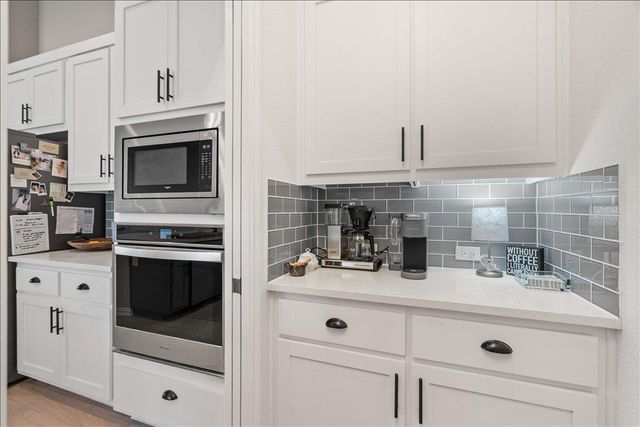 111 Nantucket CIR, Austin, TX 78737