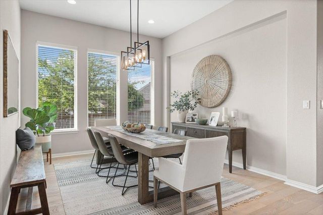 111 Nantucket CIR, Austin, TX 78737