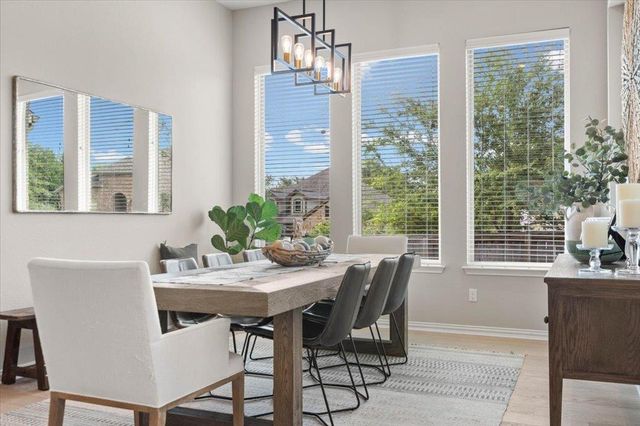 111 Nantucket CIR, Austin, TX 78737