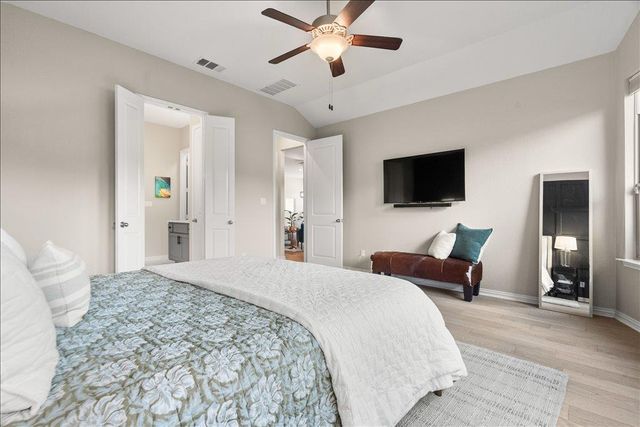 111 Nantucket CIR, Austin, TX 78737