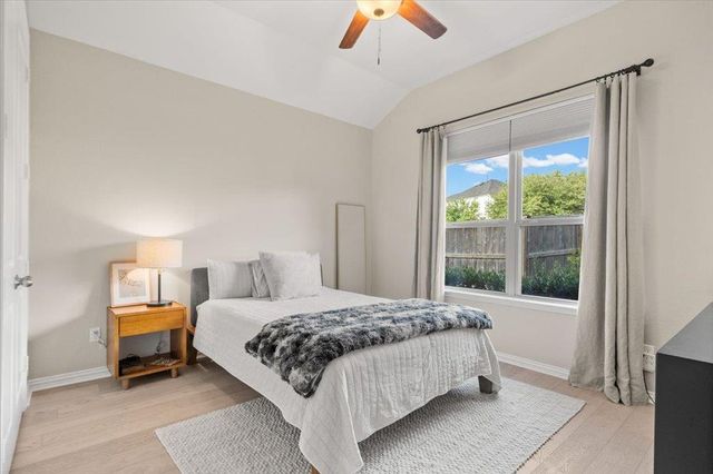 111 Nantucket CIR, Austin, TX 78737