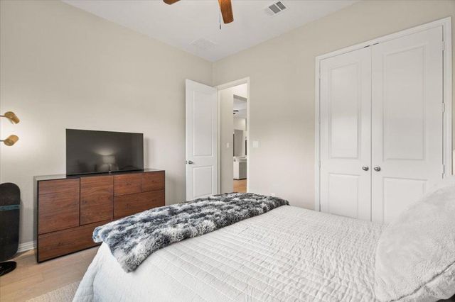 111 Nantucket CIR, Austin, TX 78737
