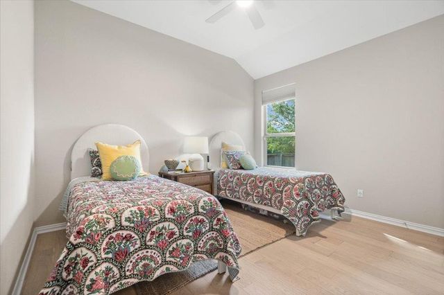 111 Nantucket CIR, Austin, TX 78737