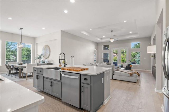 111 Nantucket CIR, Austin, TX 78737