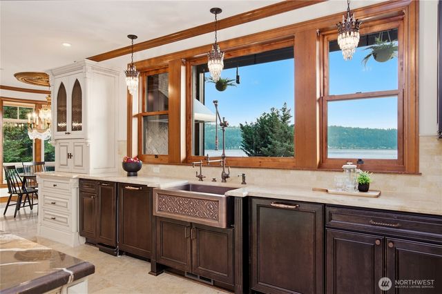 2845 E Lake Sammamish Parkway SE, Sammamish, WA 98075