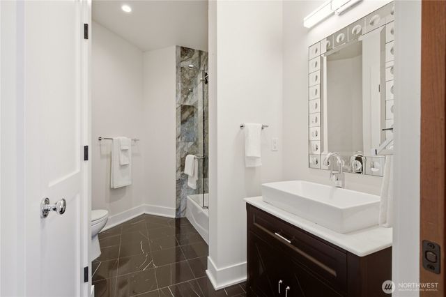 2845 E Lake Sammamish Parkway SE, Sammamish, WA 98075