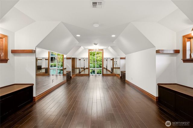 2845 E Lake Sammamish Parkway SE, Sammamish, WA 98075