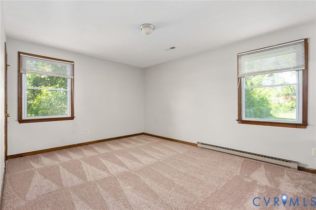 104 Bridge St, Highland Springs, VA 23075
