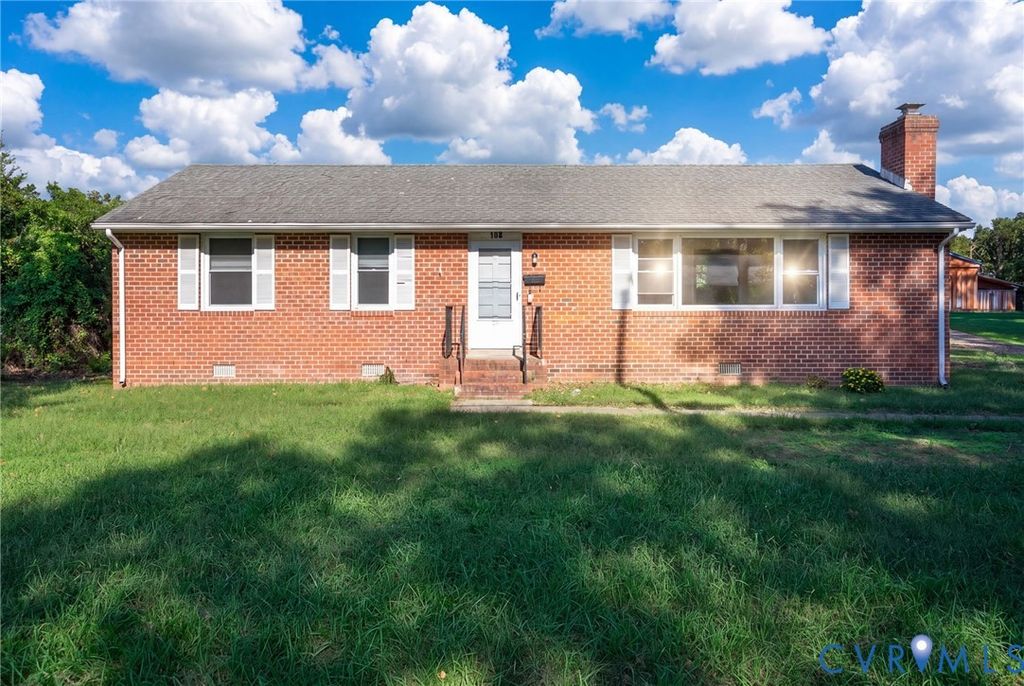 104 Bridge St, Highland Springs, VA 23075