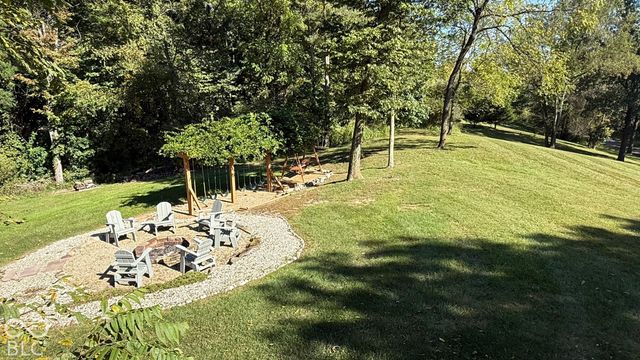 9734 S Watt Landing, Pendleton, IN 46064