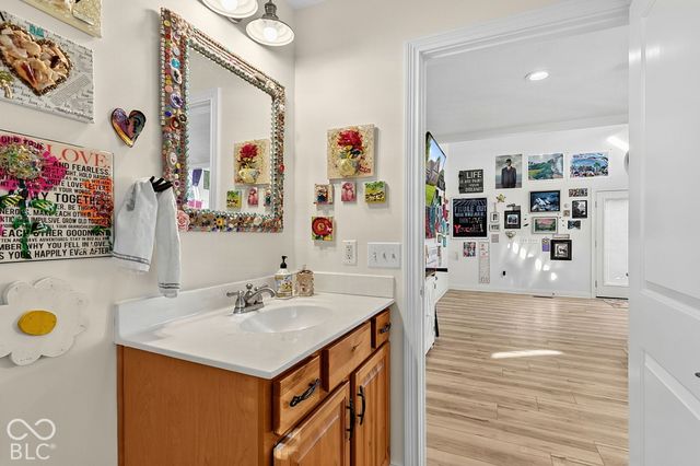 9734 S Watt Landing, Pendleton, IN 46064