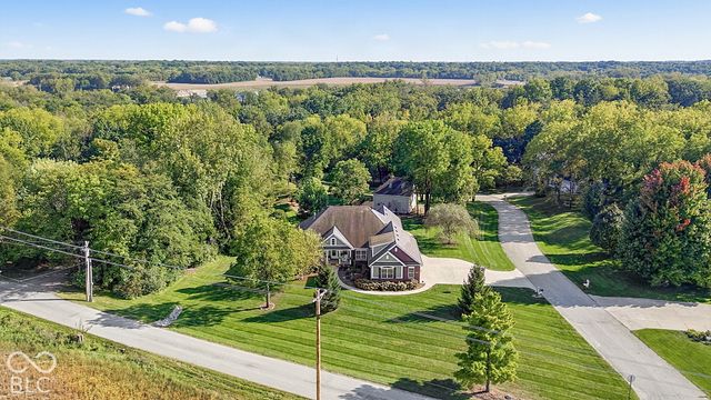 9734 S Watt Landing, Pendleton, IN 46064
