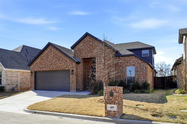 409 Monarch Way, Justin, TX 76247