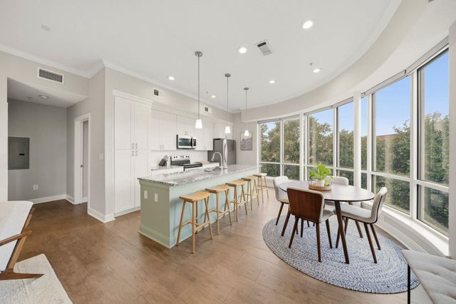 300 St Joseph Parkway 302, Houston, TX 77002