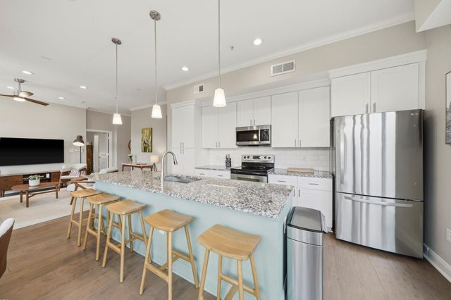 300 St Joseph Parkway 302, Houston, TX 77002