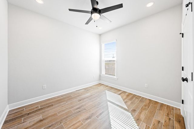 65 Butterfly Bend, Freeport, FL 32439