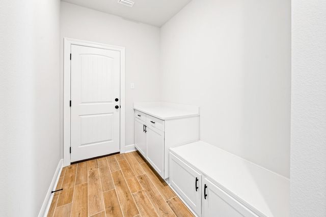 65 Butterfly Bend, Freeport, FL 32439