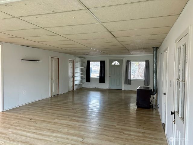 410 W Glover Street, Harrington, WA 99134