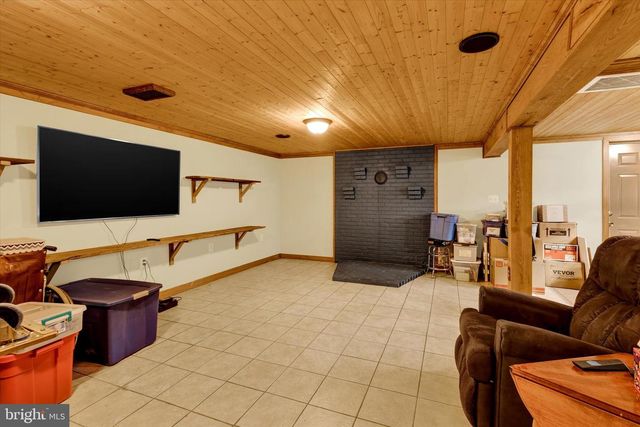 260 SUMMER HILL RD, Bernville, PA 19506
