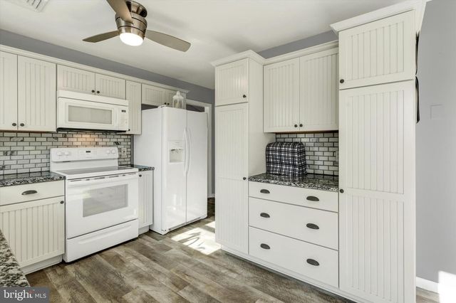 260 SUMMER HILL RD, Bernville, PA 19506