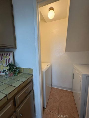 9047 Langdon Avenue 38, North Hills, CA 91343