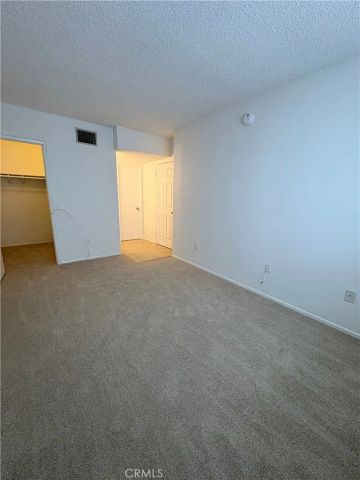 9047 Langdon Avenue 38, North Hills, CA 91343