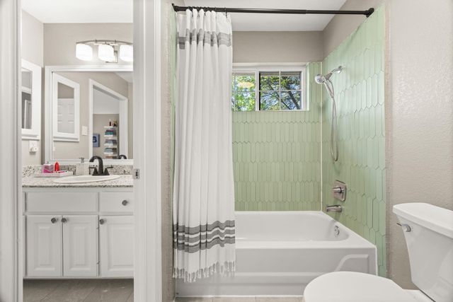 12805 Bivins CT, Austin, TX 78732