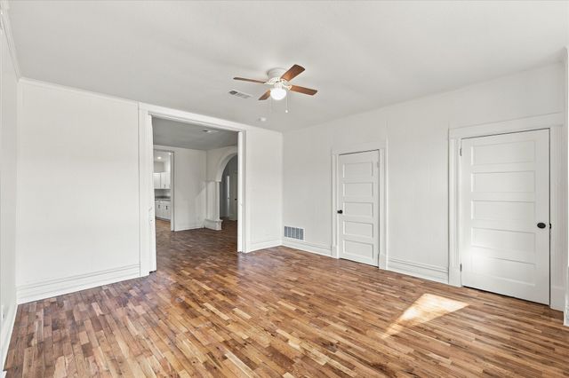 401 S Gardner Street, Whitewright, TX 75491