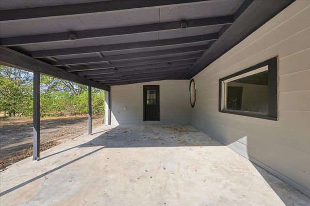 401 S Gardner Street, Whitewright, TX 75491