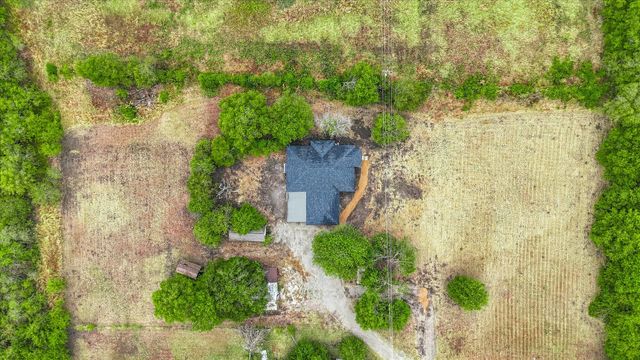 401 S Gardner Street, Whitewright, TX 75491