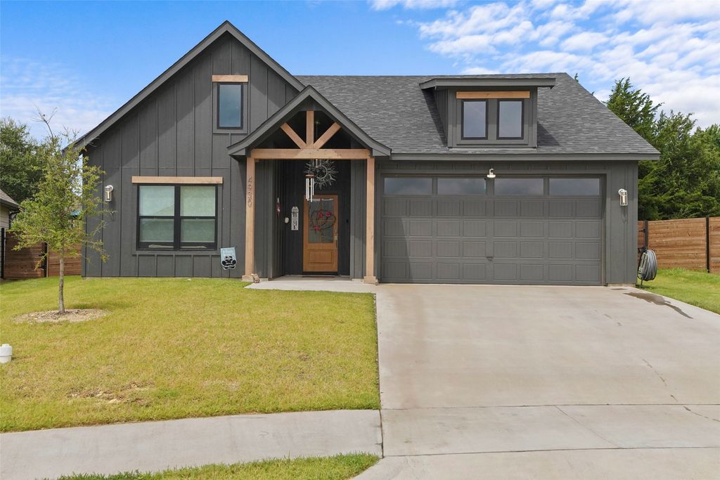 4930 Dry Creek Road, Sherman, TX 75092