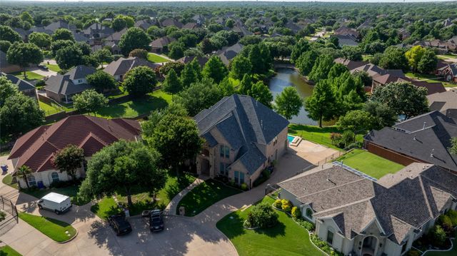 2 Pond View Court, Mansfield, TX 76063