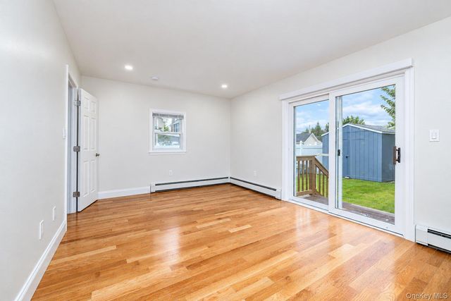 25 Nicholas Avenue, East Rockaway, NY 11518
