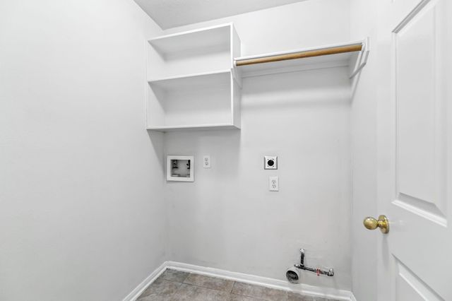 20907 Divellec Lane, Spring, TX 77388