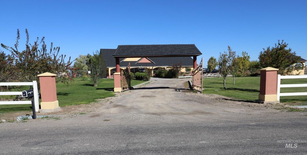 842 West 400 South, Heyburn, ID 83336 photo 3