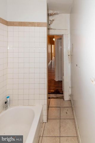 2821 ERDMAN AVE, Baltimore, MD 21213