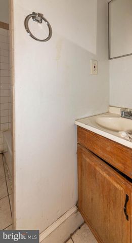 2821 ERDMAN AVE, Baltimore, MD 21213