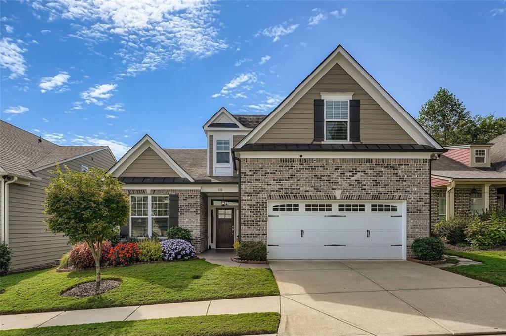 313 DERRYMORE Drive, Woodstock, GA 30188